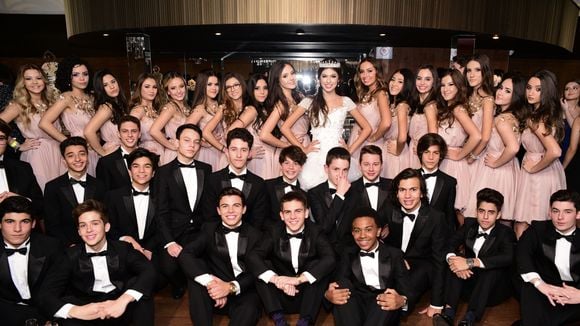 Maisa Siva, Larissa Manoela, João Guilherme e Thomaz Costa se reúnem em festa de Fernanda Concon!