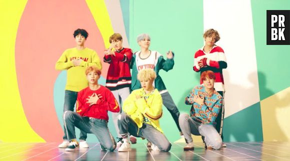 Grupo: BTS. Fandom: Army.