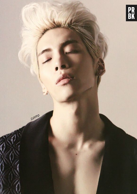 Carta de suicídio de Jonghyun, do grupo de k-pop SHINee, é divulgada