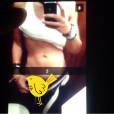 Calum Hood do 5 Seconds of Summer mandou foto nu pelo Snapchat