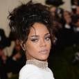  Rihanna se tornou a rainha das pol&ecirc;micas na internet! 
