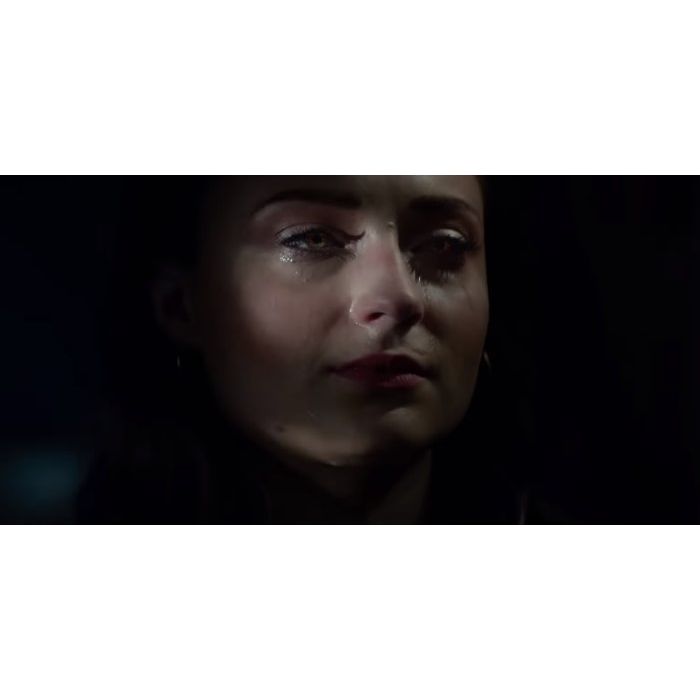 Trailer &quot;Fênix Negra&quot; traz cenas de Jean Grey (Sophie Turner) perdendo o controle de suas ações