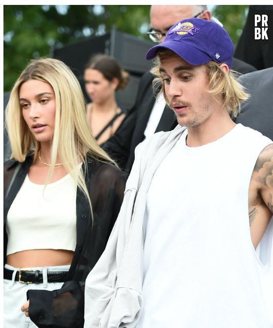 Justin Bieber e Hailey Baldwin fazem tattoos combinadas