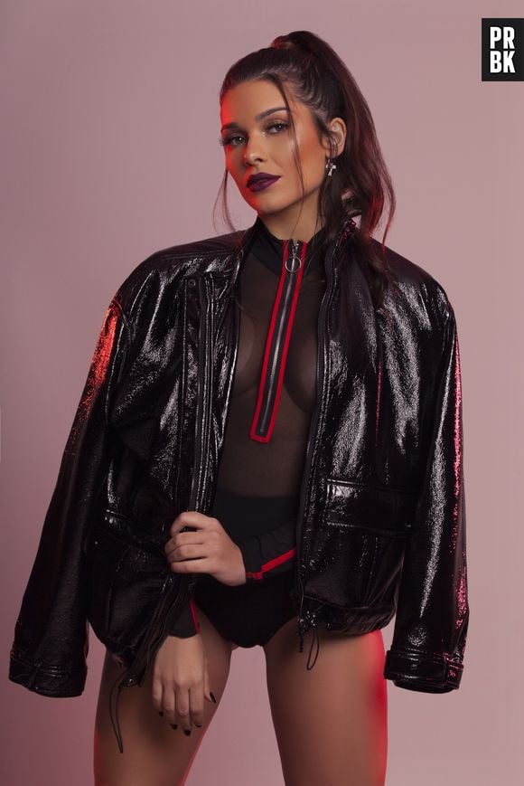 Lary arrasa no ensaio do Treta Bloco em São Paulo