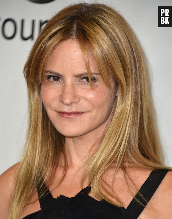 Jennifer Jason Leigh será a principal personagem feminina de "The Hateful Eight"