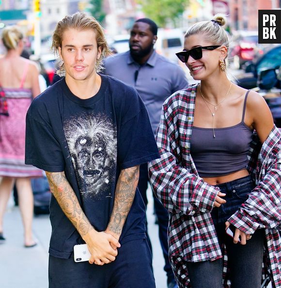 Justin Bieber e Hailey Baldwin adiaram casamento para que família e amigos consigam chegar a tempo