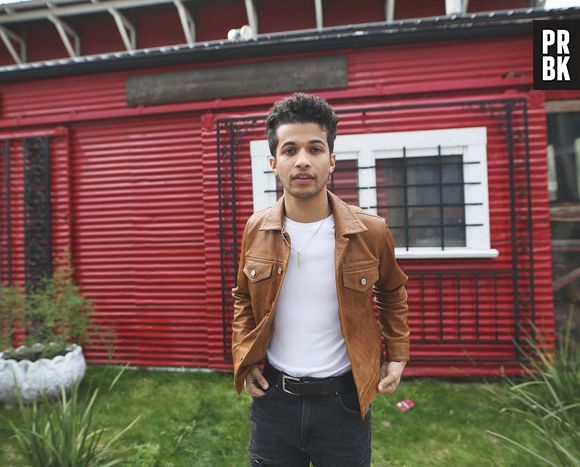 Jordan Fisher será o John Ambrose em "Para Todos os Garotos que Já Amei 2"