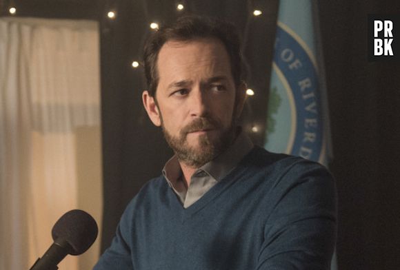 Em "Riverdale", Fred (Luke Perry) será visto com Archie (KJ Apa) em sua última cena