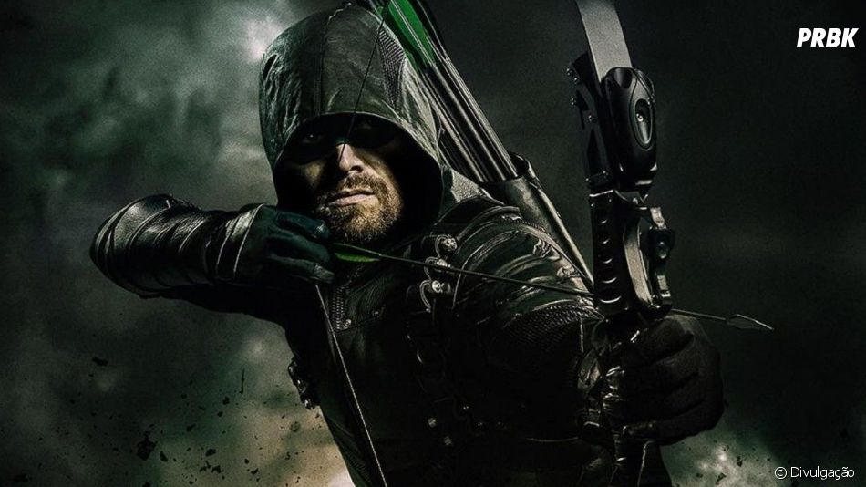 De Arrow Oliver Queen Stephen Amell Pode Morrer No