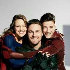 "Crise nas Infinitas Terras" é o crossover de todas as séries do Arrowverso e promete ser épico