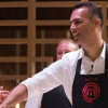 Carlos só fala em inglês e irrita espectadores do "MasterChef Brasil"