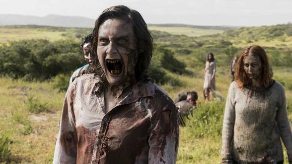 "Fear The Walking Dead" reproduziu a morte de zumbi mais bizarra que você já viu