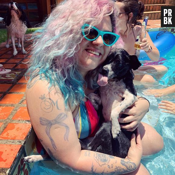 Maíra Medeiros se despede de Ralf, seu cachorro, e age em prol da adoção