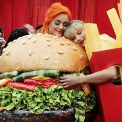 Katy Perry fala sobre a amizade com Taylor Swift em entrevista e achamos a coisa mais fofa da terra