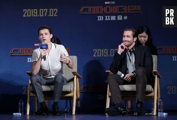 Tom Holland relembra batalha de Lip Sync com Zendaya: "Estressante"