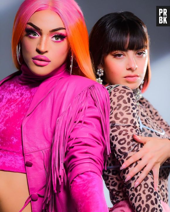 Com vinda de Charli XCX ao Brasil, performance de "Flash Pose" ao vivo com Pabllo Vittar pode acontecer. Será?