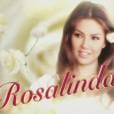 Thalia seguiu cantando a abertura de "Rosalinda", um de seus maiores sucessos