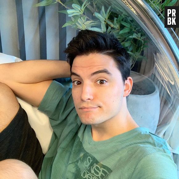 Felipe Neto amadureceu e usa sua influência para alertar os jovens para diversas situações