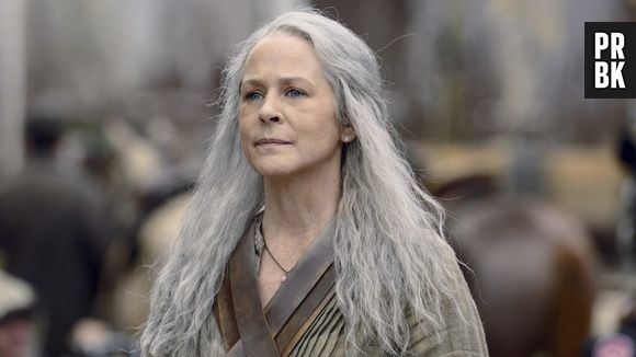 Em "The Walking Dead", Carol (Melissa McBride) é quem avista o ataque de zumbis