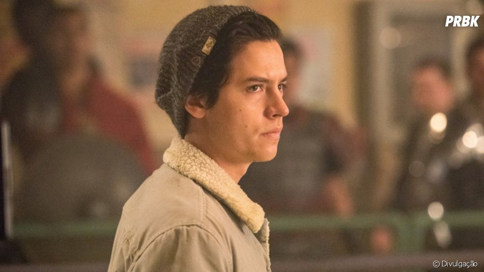Riverdale Fa Acredita Que Acontecimentos Da Cidade Sao De Livro De Jughead Cole Sprouse E Nao A Realidade Purebreak