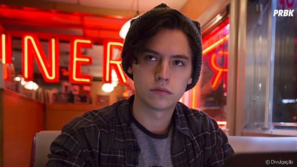 Riverdale Fa Levanta Teoria Que Tudo Que Acontece Na Cidade E Invencao De Jughead Cole Sprouse Purebreak