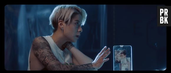 Amber Liu substitui seu ex com outras pessoas em clipe de "Other People"
