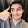 Tweet de Felipe Neto viraliza e cria debate sobre em quem Ross, de "Friends", votaria