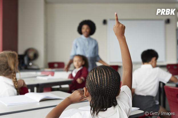 Falar sobre Consciência Negra nas escolas é importante para a formação de jovens negros