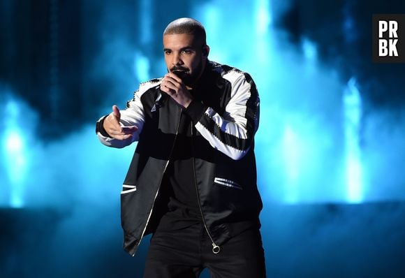 De acordo com o Spotify, Drake foi o artista mais escutado da década na plataforma