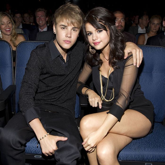 Selena Gomez curte fotos de Justin Bieber no Instagram e assunto repercute na internet