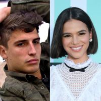A paz está selada! Fora do "BBB20", Felipe Prior troca mensagens divertidas com Bruna Marquezine