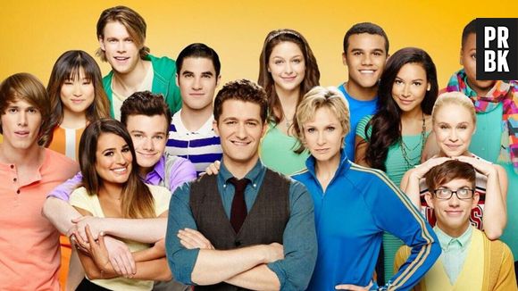 Elenco de "Glee" se manifesta após desaparecimento de Naya Rivera