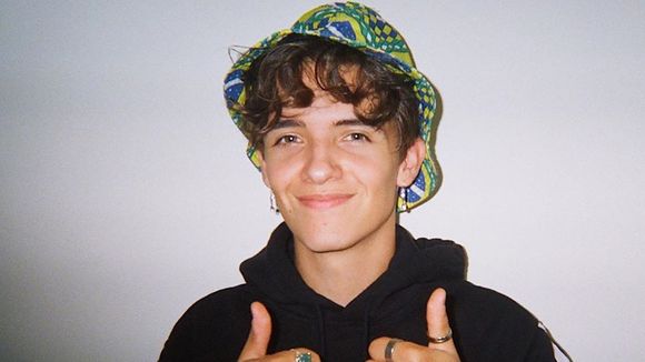 Você sabe tudo sobre o Noah Urrea, do Now United? Faça o quiz e descubra