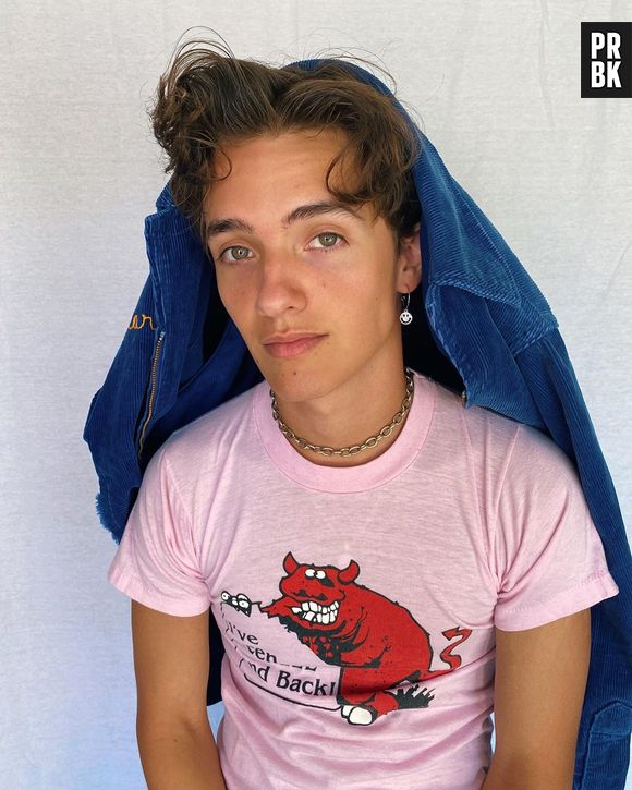 Noah Urrea, do Now United, faz aniversário no dia 31 de março