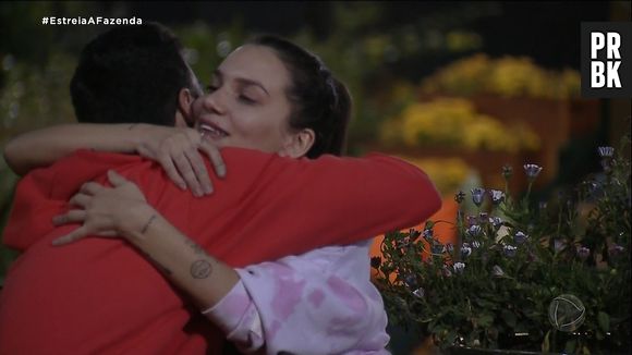 "A Fazenda 12": Lipe e Stéfani estão se entendendo desde o começo do reality show
