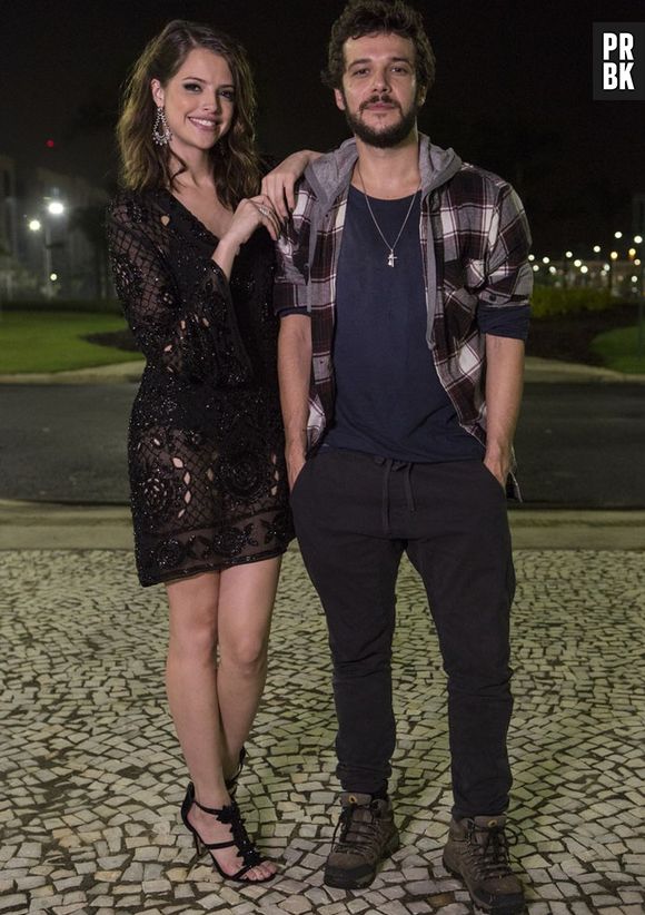 "Haja Coração": a relação de Giovanni (Jayme Matarazzo) e Camila (Agatha Moreira) é toda muito estranha