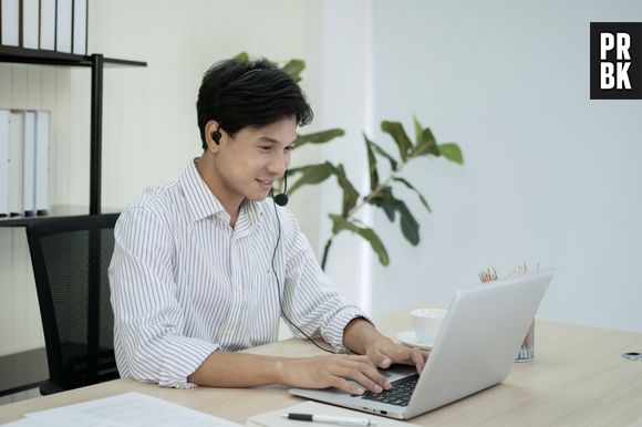 Com a pandemia, as perguntas das entrevistas de emprego estão sendo feitas de forma online