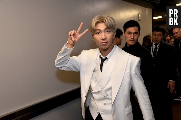 RM, do BTS, rejeita pintar os cabelos de preto após sugestão de fã