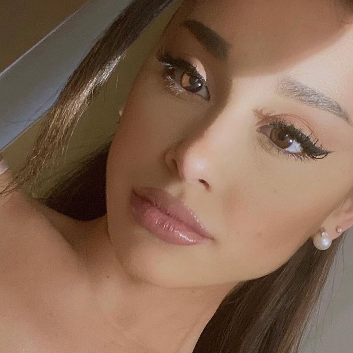 Ariana Grande quer acabar com tabus sobre saúde mental