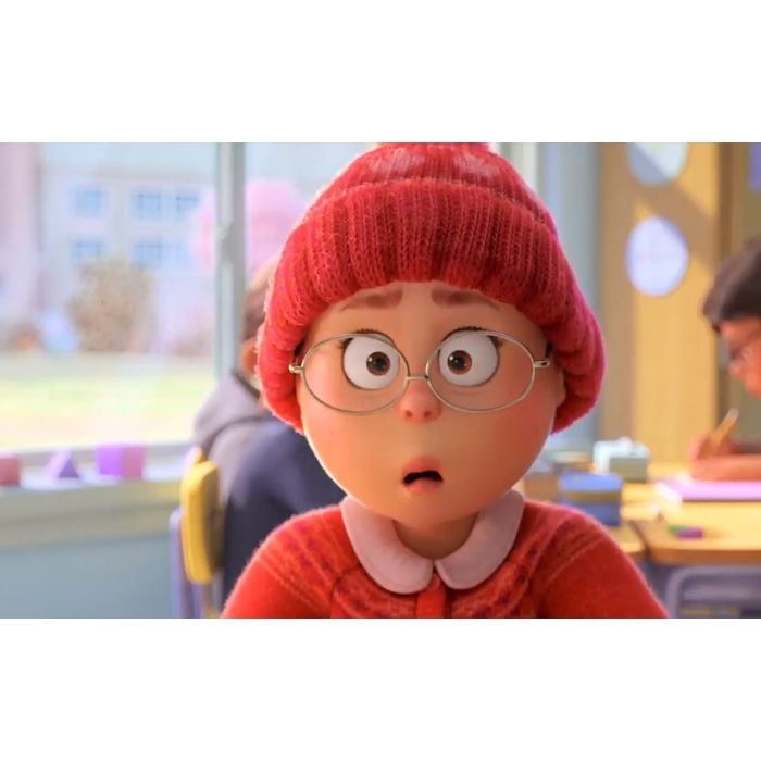 Em &quot;Turning Red&quot;, da Pixar,   Mei Lee é uma jovem de 13 anos que vira um panda vermelho quando está ansiosa  