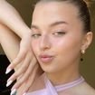 Joalin, do Now United, e Omar Rudberh, de "Young Royals" gravam juntos. Entenda esse encontro
