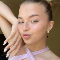 Joalin, do Now United, e Omar Rudberh, de "Young Royals" gravam juntos. Entenda esse encontro