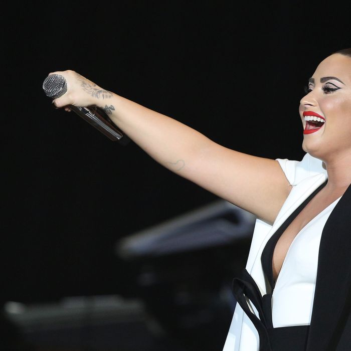 Demi Lovato se emocionou ao cantar &quot;Sober&quot; no Rock in Rio Lisboa, em 2018