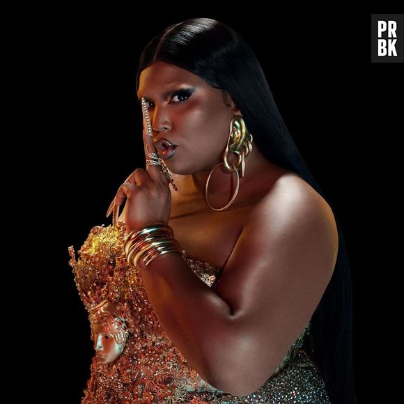 Lizzo e Cardi B debocham de boatos em torno de suas vidas pessoais em "Rumors"