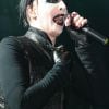 Marlyn Manson é acusado de agressão sexual por mais de uma dúzia de mulheres