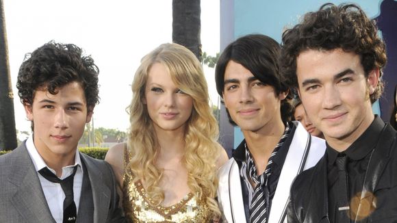 5 provas de que Taylor Swift vai lançar feat com Jonas Brothers