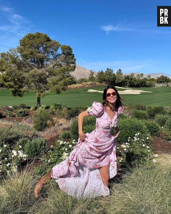 Kendall Jenner usa vestidos largos, indicados para o verão