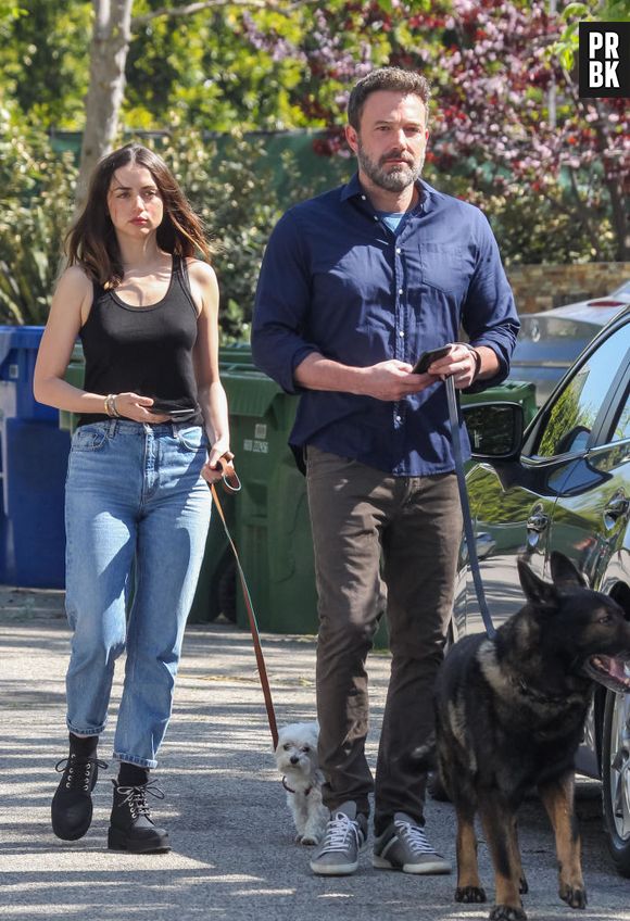 Ben Affleck e Ana de Armas romperam depois de quase um ano juntos porque estavam, como uma fonte descreveu, em "lugares diferentes" de suas vidas