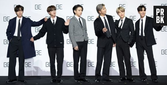 BTS: os meninos sempre chamam a atenção usando terno nos tapetes vermelhos