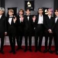 BTS: os integrantes arrasaram de terno no Grammy